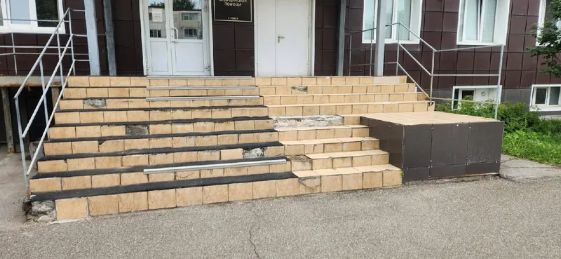 Ремонт крыльца медсанчасти №3 — фото 1